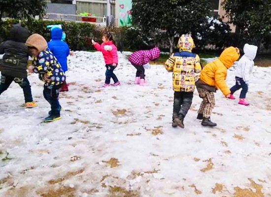 武汉东西湖精博常青幼儿园 /Wuhan Changqing Kindergarten